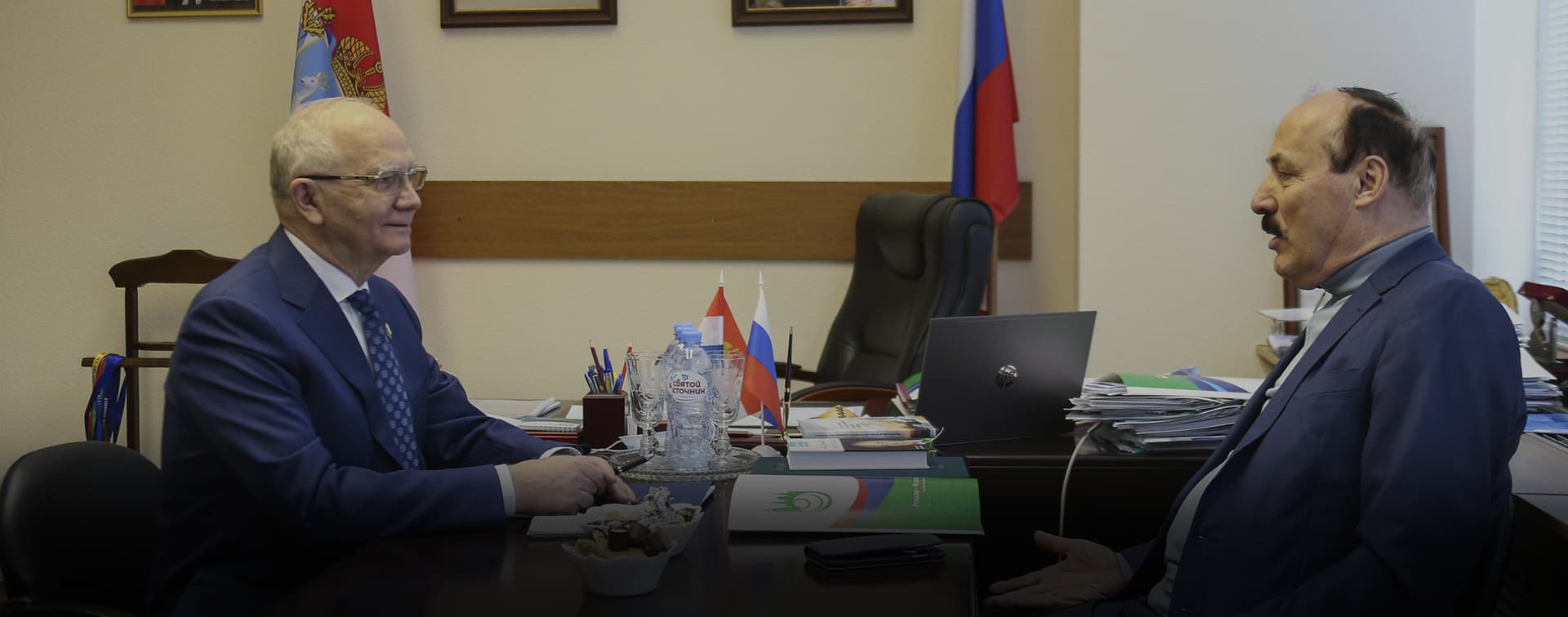 Фарит Мухаметшин обсудил с Рамазаном Абдулатиповым развитие отношений ГСВ и ОИС