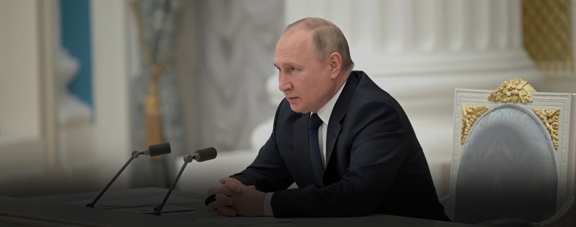 Путин: Россия традиционно придает большое значение развитию дружественных связей с мусульманскими странами