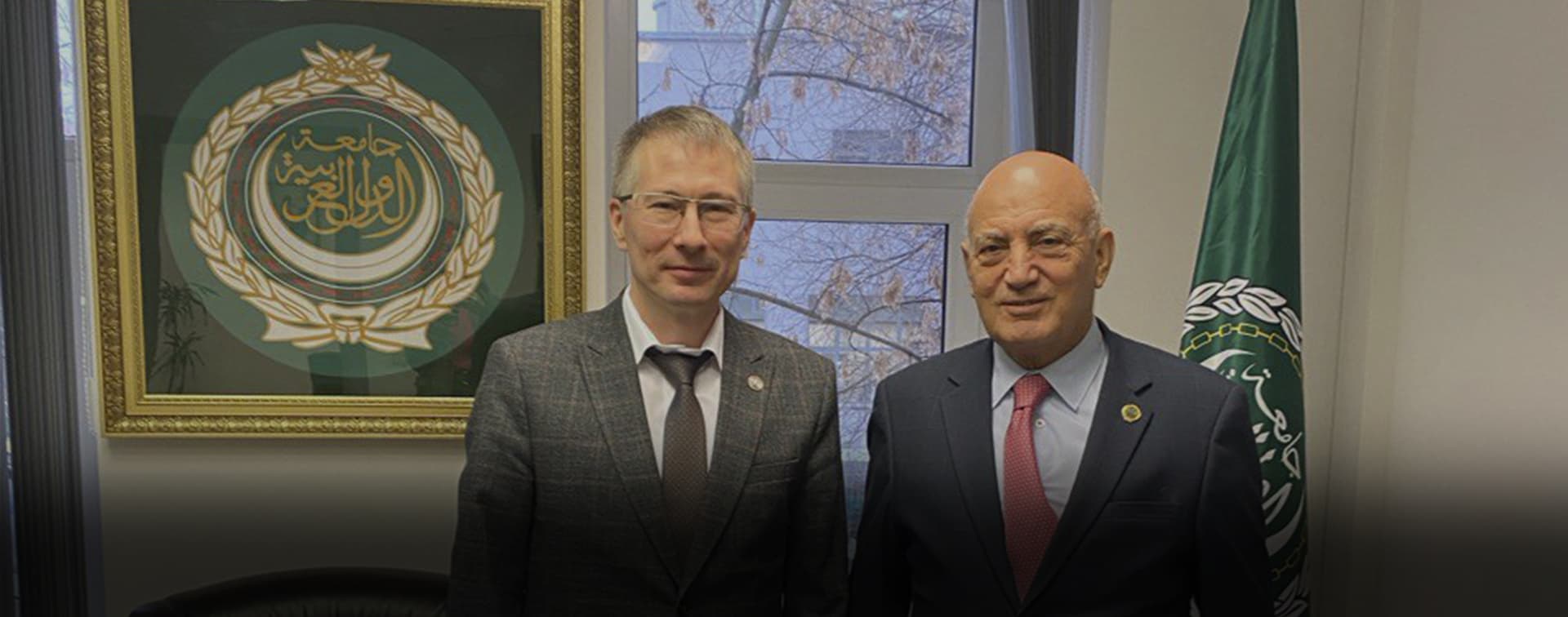 Зампред ГСВ провел встречу с постоянным представителем Лиги арабских государств в Москве