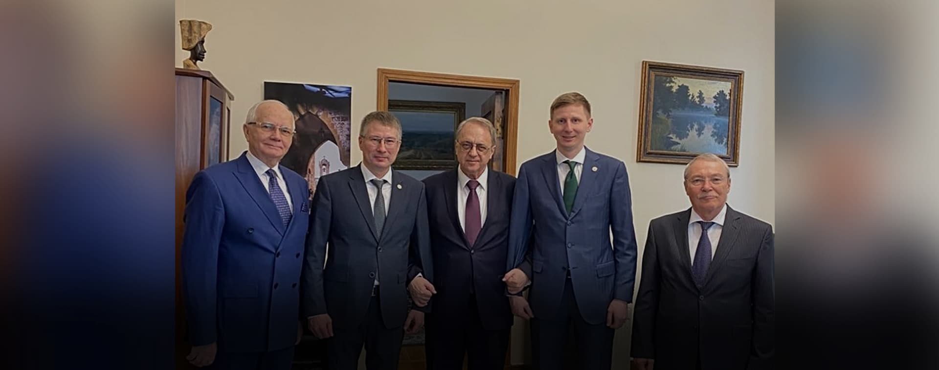 О встрече замглавы МИД Михаила Богданова с помощником Раиса РТ Газинуром Бакировым