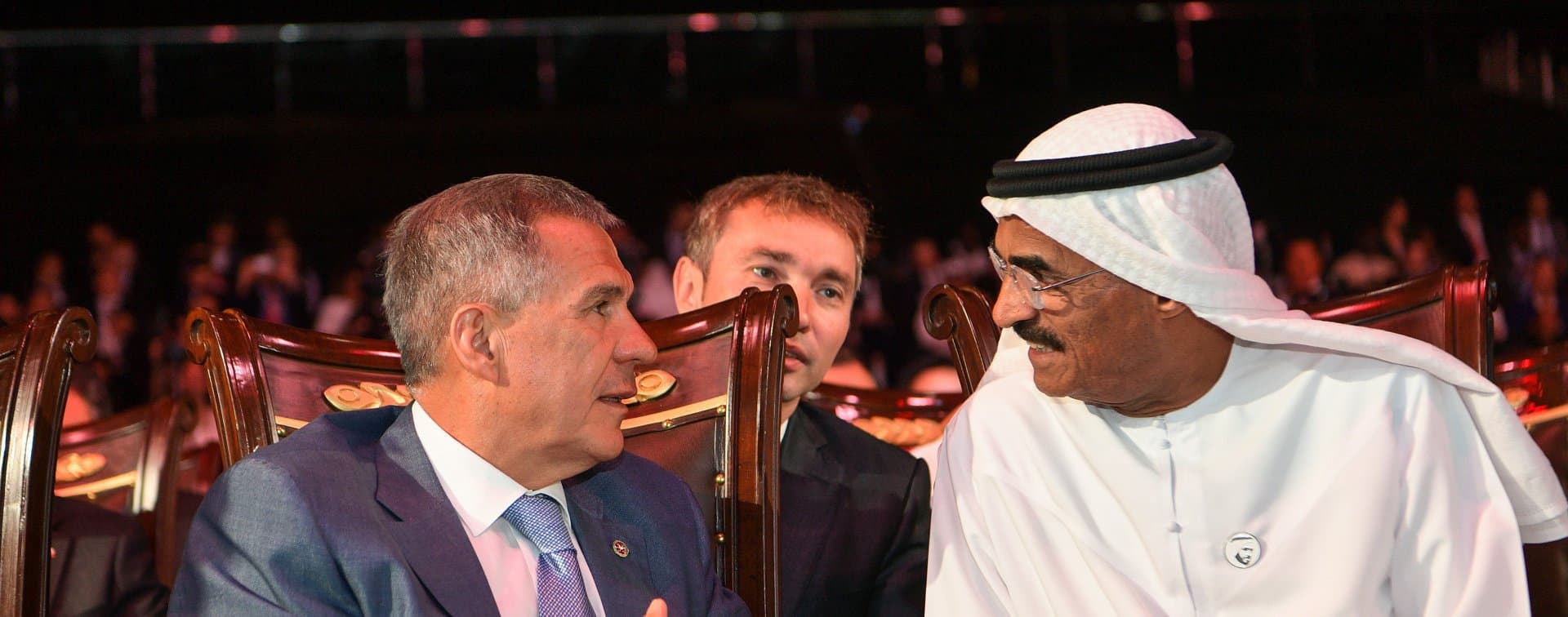 Рустам Минниханов пригласил представителей власти и бизнеса ОАЭ на Казаньсаммит