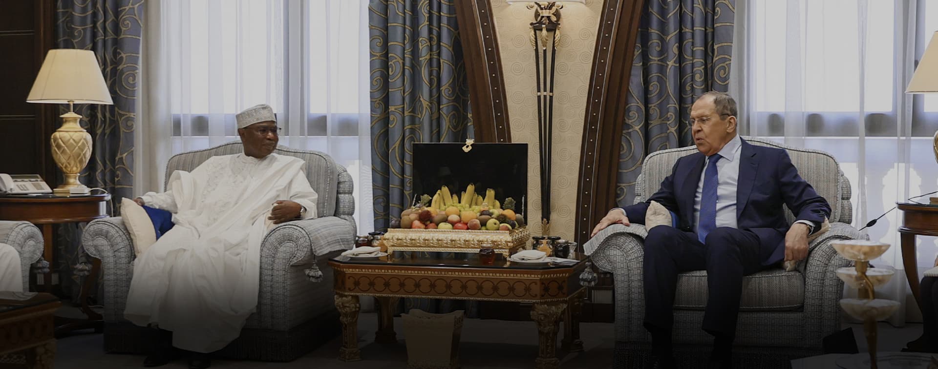 Лавров и генсек ОИС обсудят в Москве обострившуюся обстановку в мире