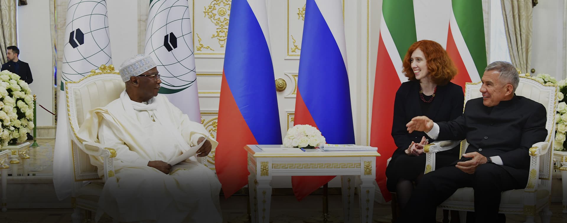 Минниханов: Татарстан гордится возможностью вносить свой вклад в развитие связей России с ОИС