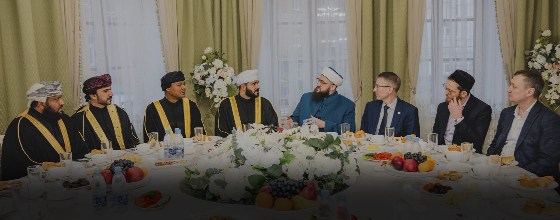 Россию посетил министр вакуфов Омана