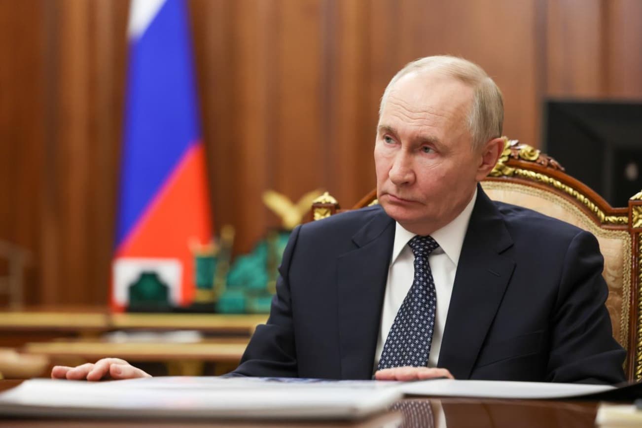 Путин заявил об интересе Индонезии к российскому флоту для добычи рыбы