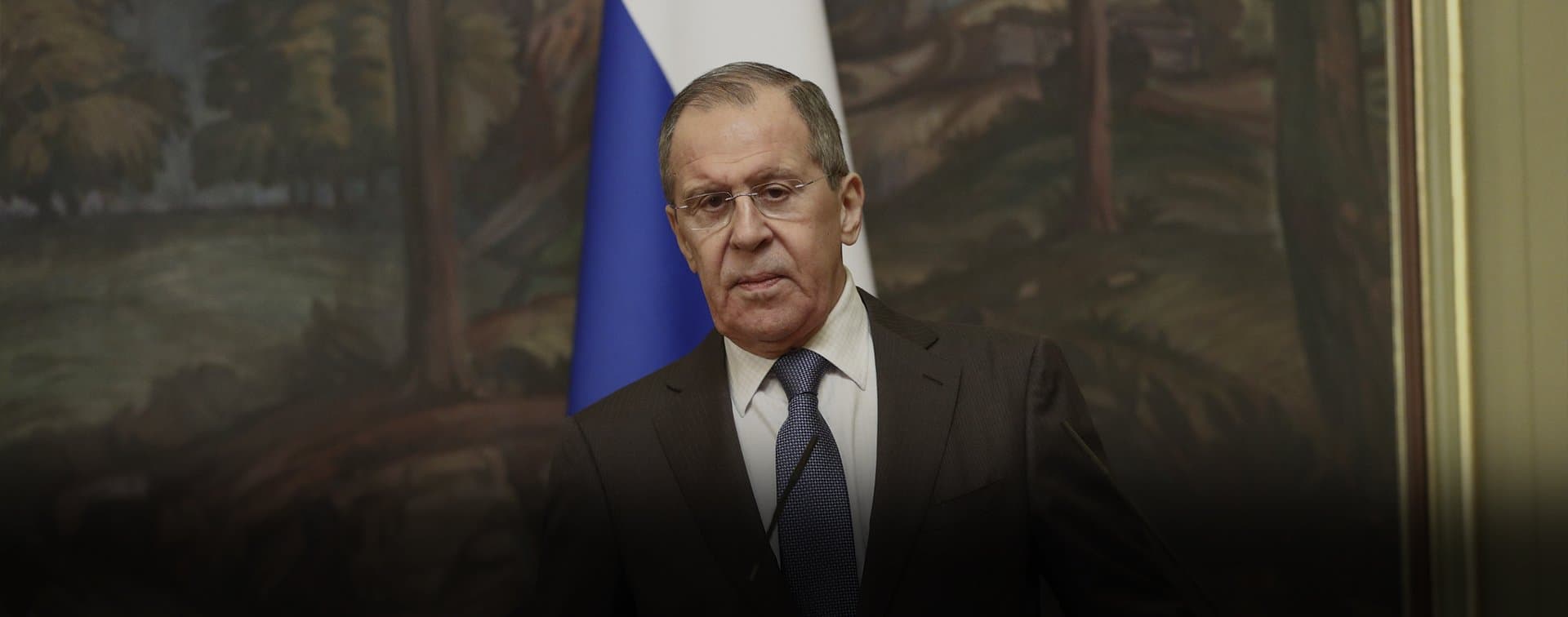 Лавров: у РФ пока нет законных оснований открыть уголовное дело по ситуации с Навальным