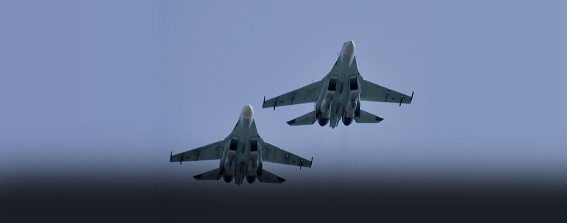 Су-27 перехватил над Черным морем два бомбардировщика Франции