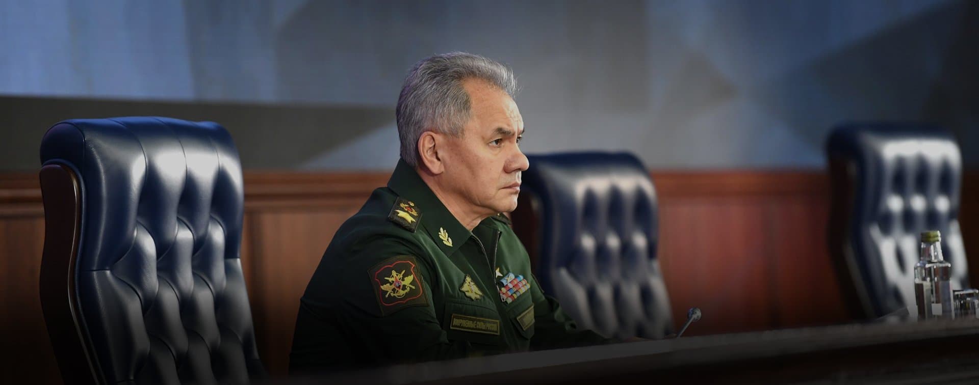 Шойгу подарил Узбекистану документы о вкладе республики в разгром фашизма