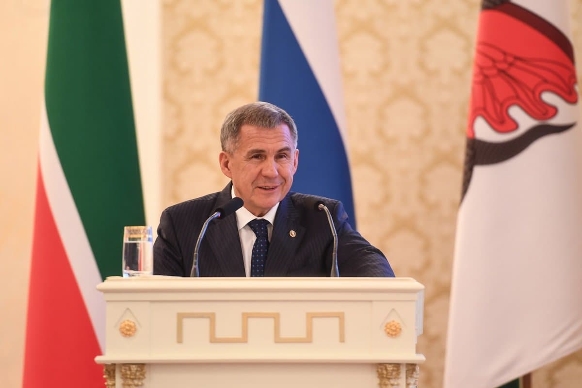 Президент Татарстана поздравил мусульман с праздником Ураза-байрам