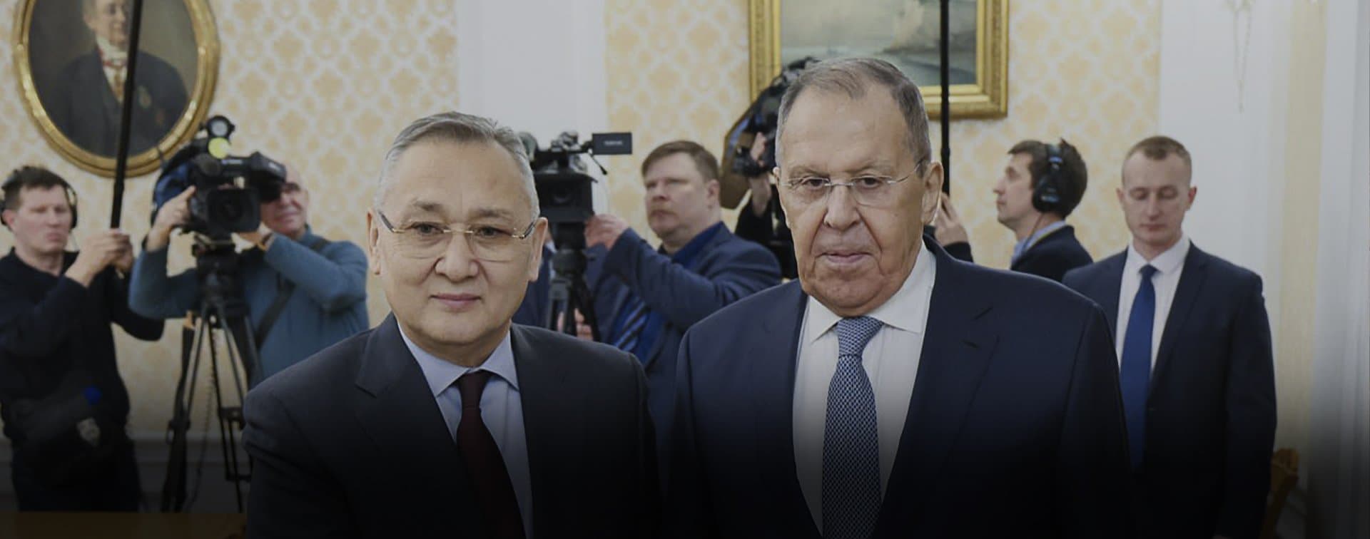 Лавров и генсек ОДКБ обсудили формирование архитектуры неделимой безопасности в Евразии