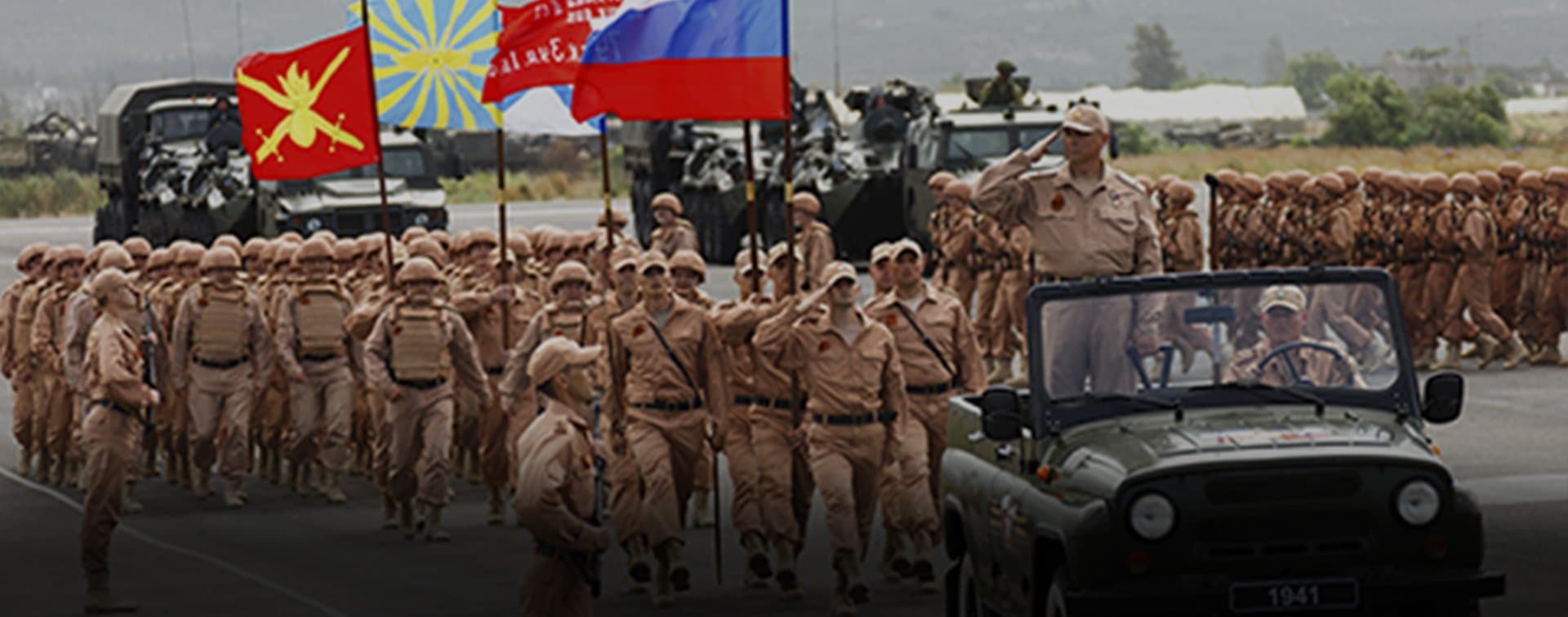 На российской авиабазе Хмеймим в Сирии прошел парад Победы