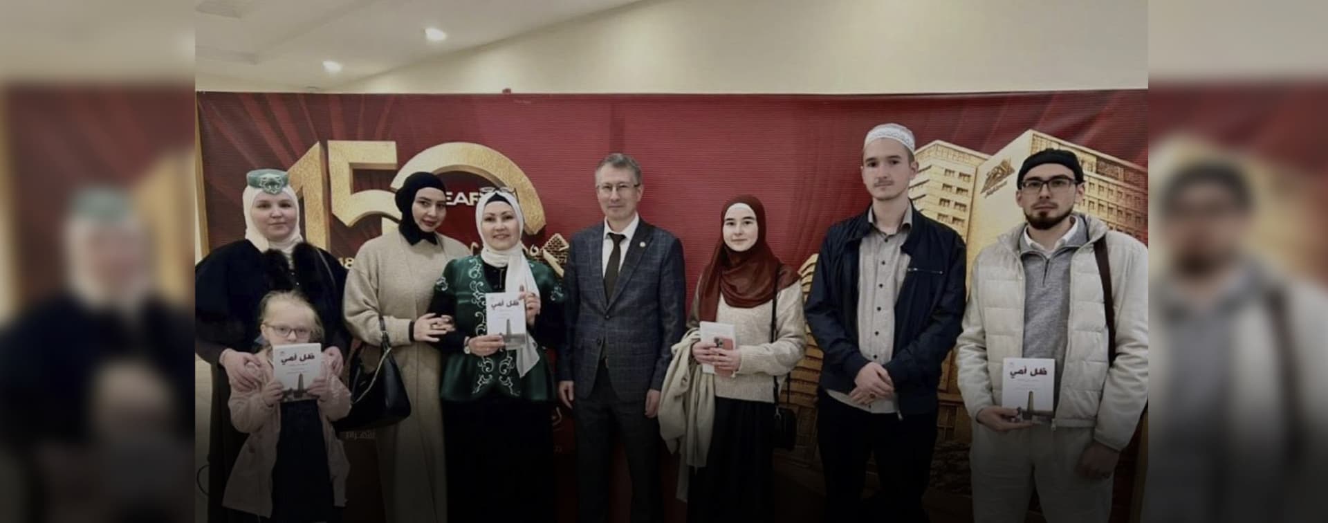 «В тени матери»: стихи из Чечни покорили Каир