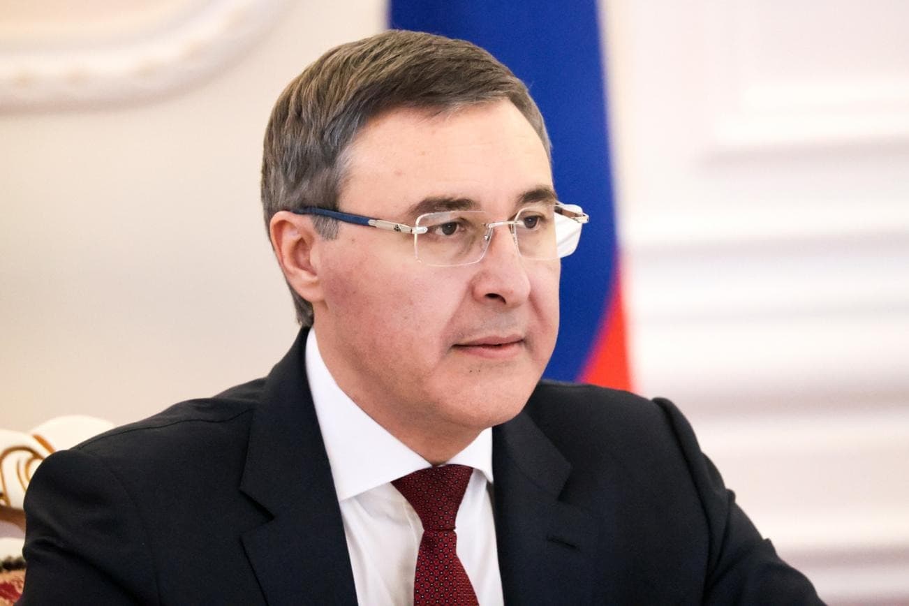 Фальков назвал приоритетом возобновление прямых перелетов с Малайзией