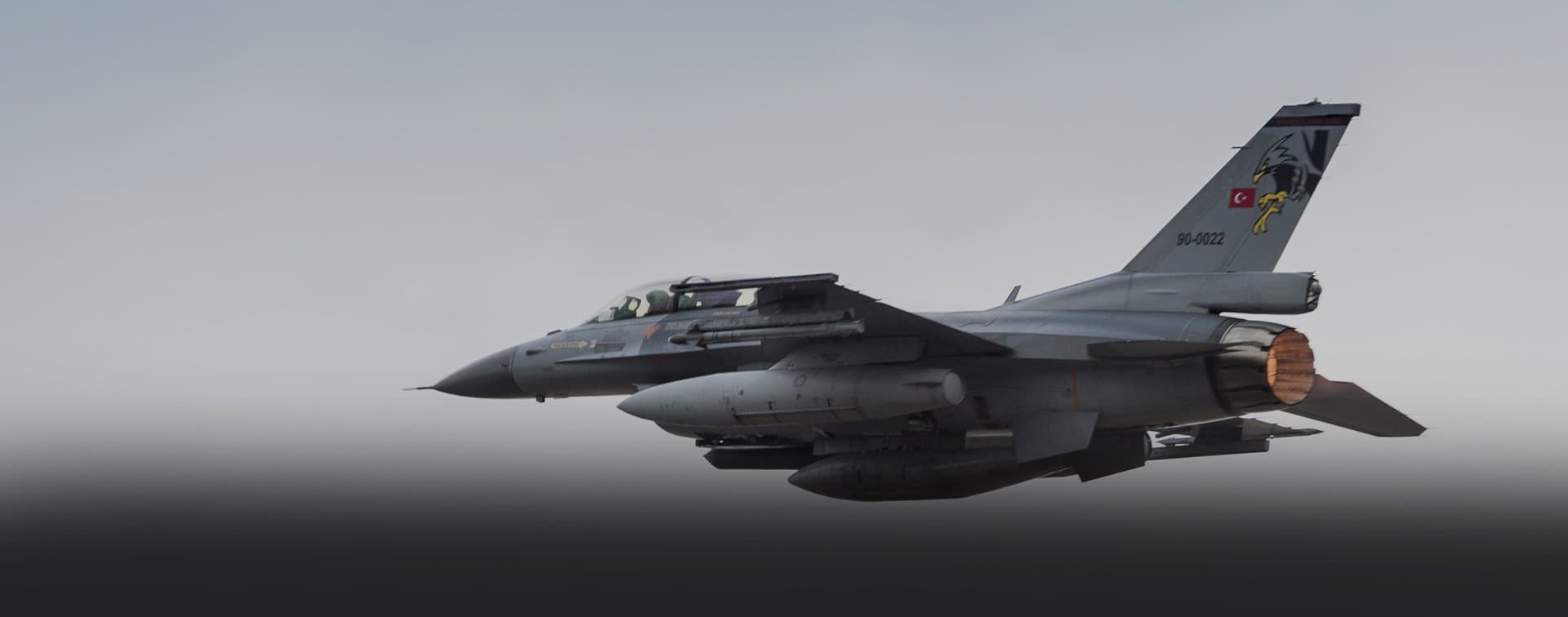 Минобороны Армении заявило, что турецкий F-16 сбил армянский Су-25