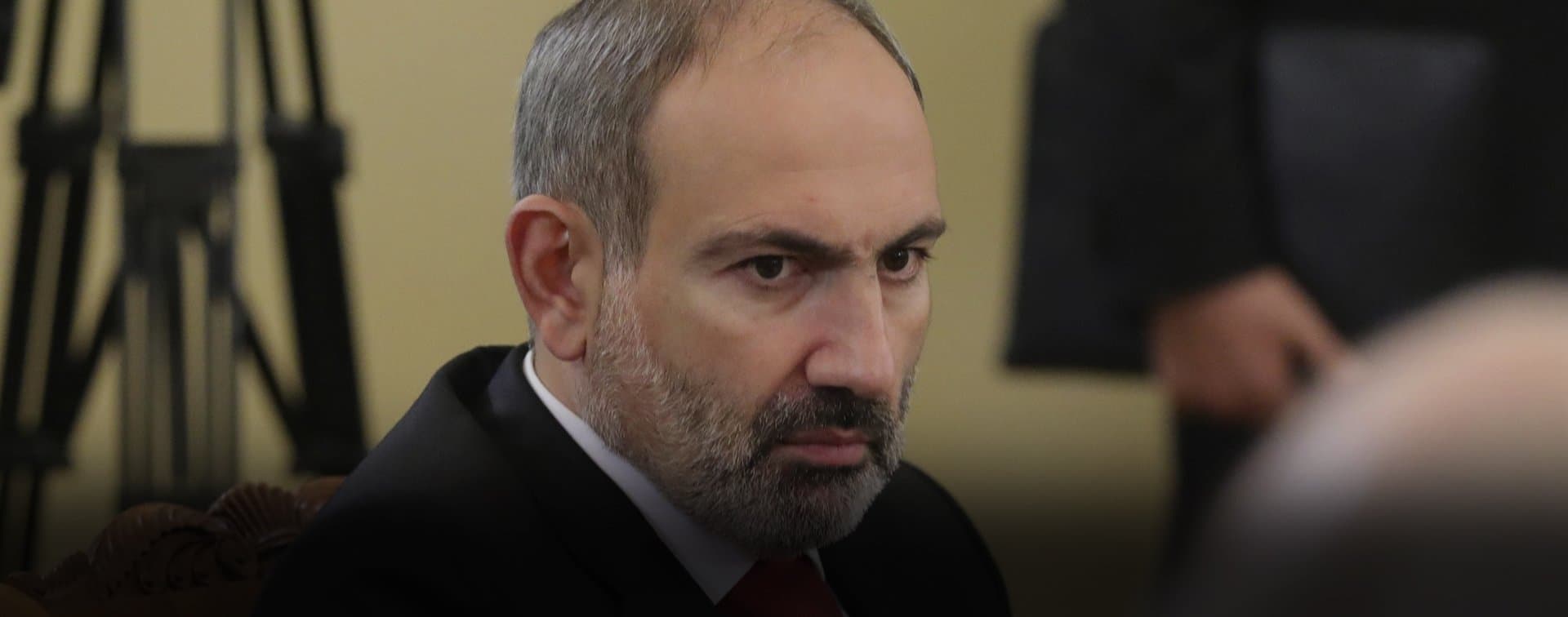 Пашинян заявил, что не обсуждал с Путиным военное вмешательство РФ в карабахский конфликт