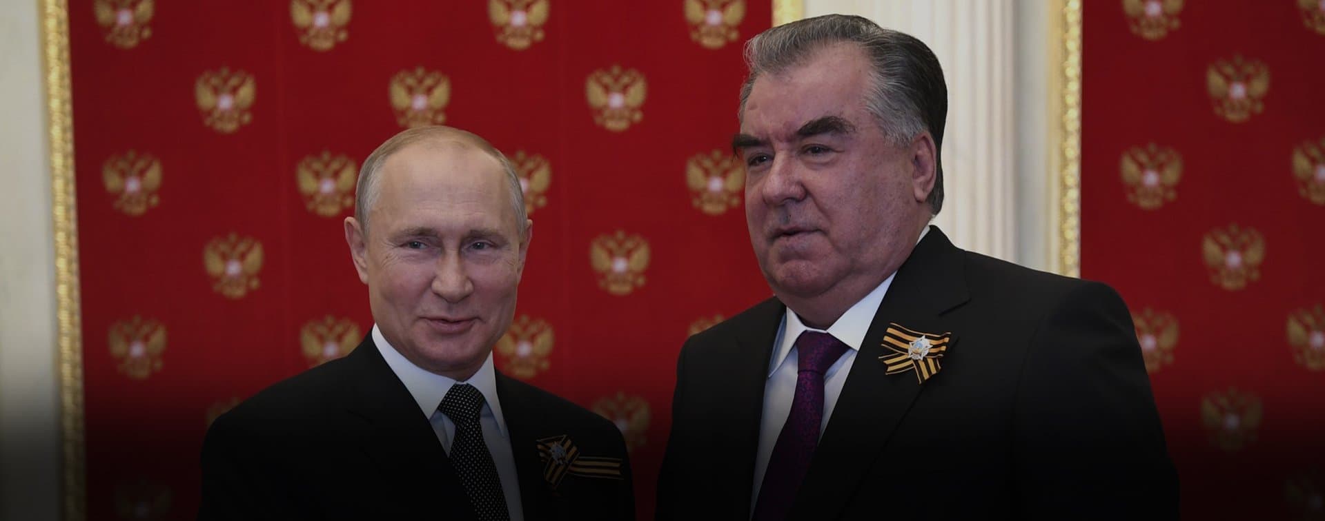 Путин поздравил Рахмона с победой на президентских выборах в Таджикистане