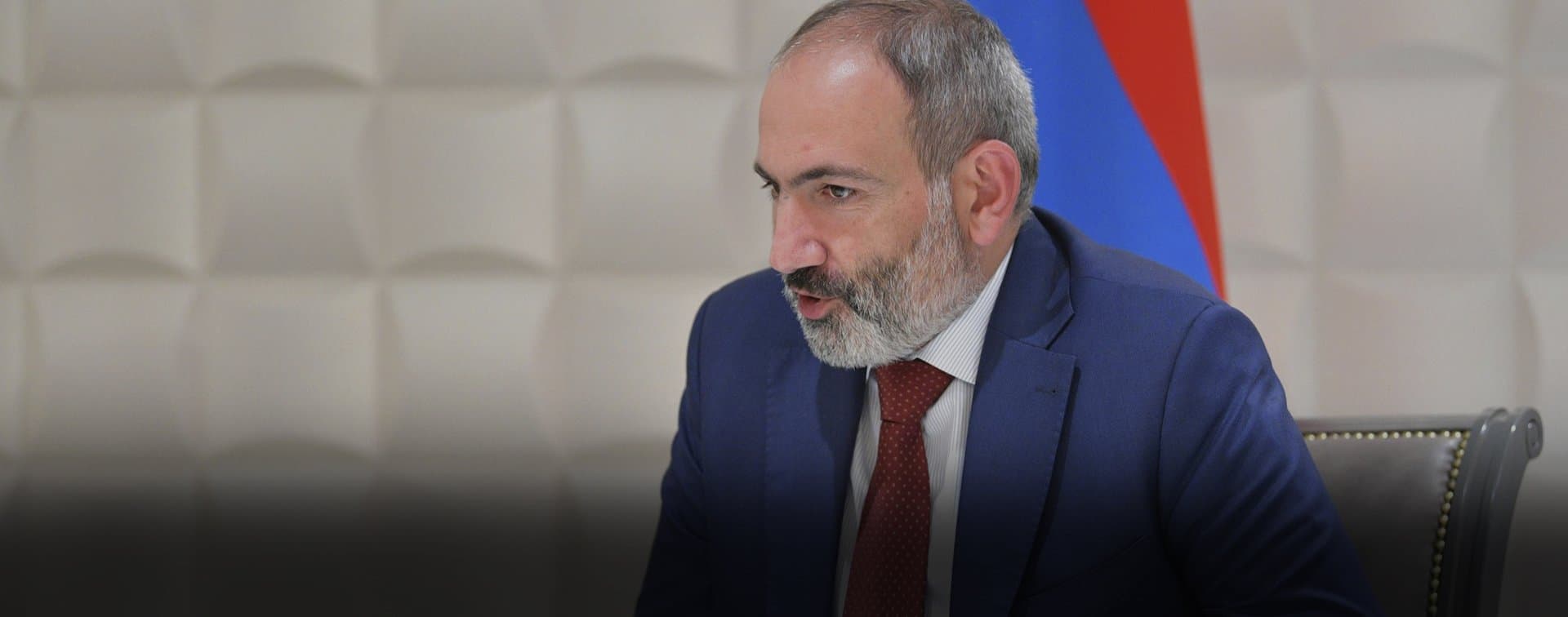 Пашинян объяснил, за что идут бои в Карабахе