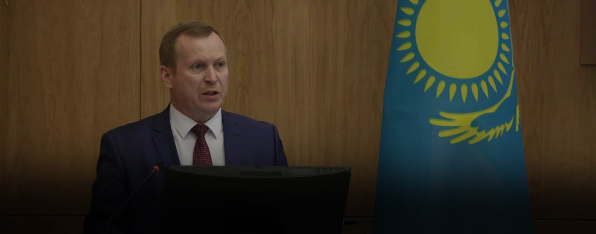 Девять кандидатов претендуют на пост президента Казахстана
