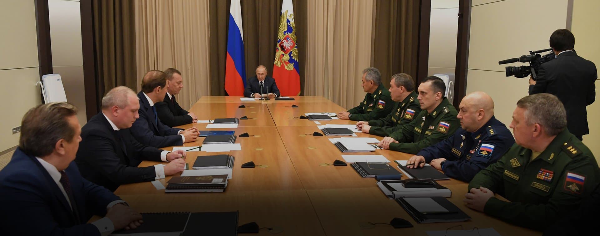 Путин заявил, что Россия продолжит модернизировать свою ядерную триаду