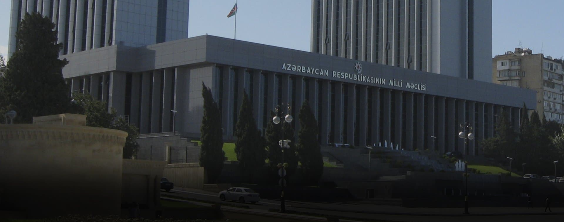 Парламент Азербайджана предложил отозвать Францию из сопредседателей Минской группы ОБСЕ