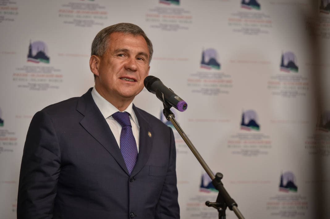 Рустам Минниханов направил приветствие участникам IV -го международного медиа форума в Ялте