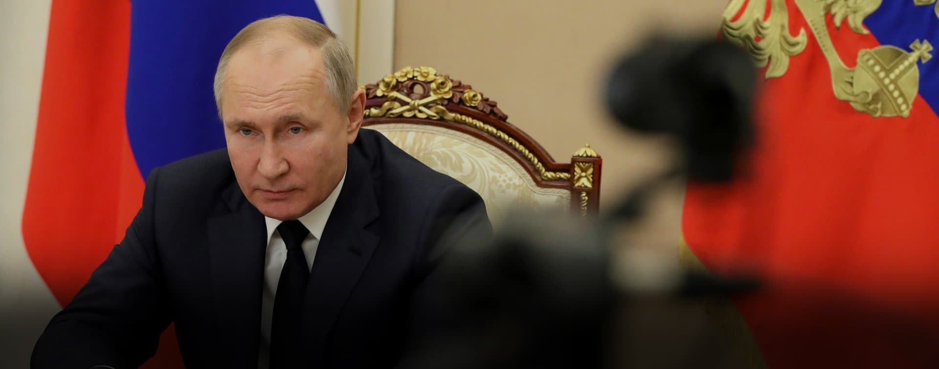 Путин 17 марта по видеосвязи примет участие в запуске золоторудного комбината в Киргизии