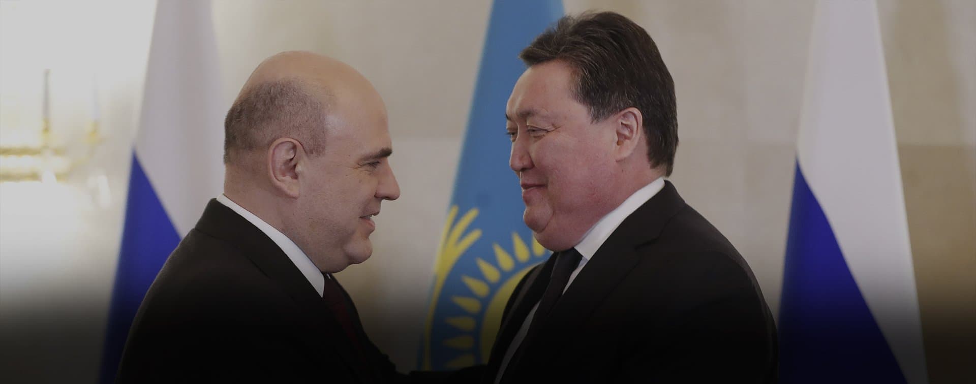 Премьеры России и Казахстана обсудили укрепление транзитного потенциала двух стран