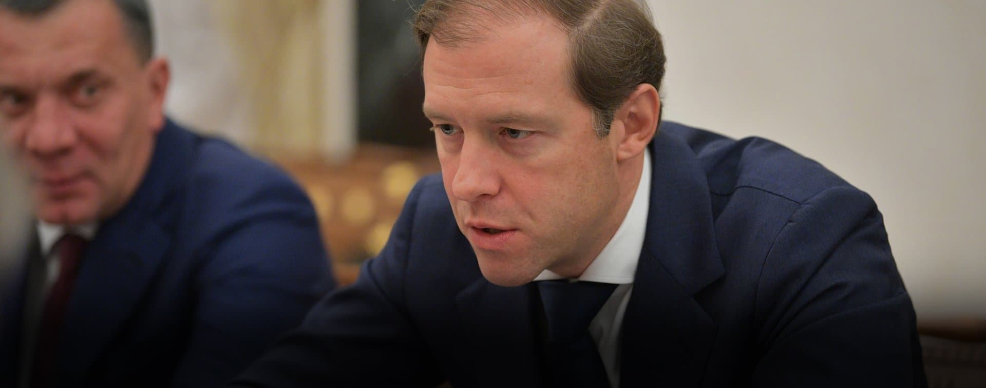 Мантуров: РФ и ОАЭ обсуждают расширение сотрудничества в авиапроме