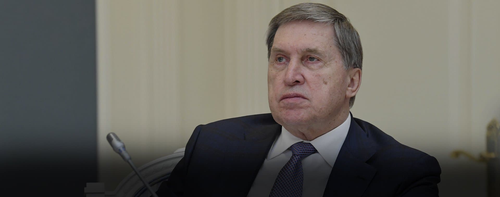 Ушаков: Байден пообещал Путину обсудить с НАТО тему непродвижения альянса на восток