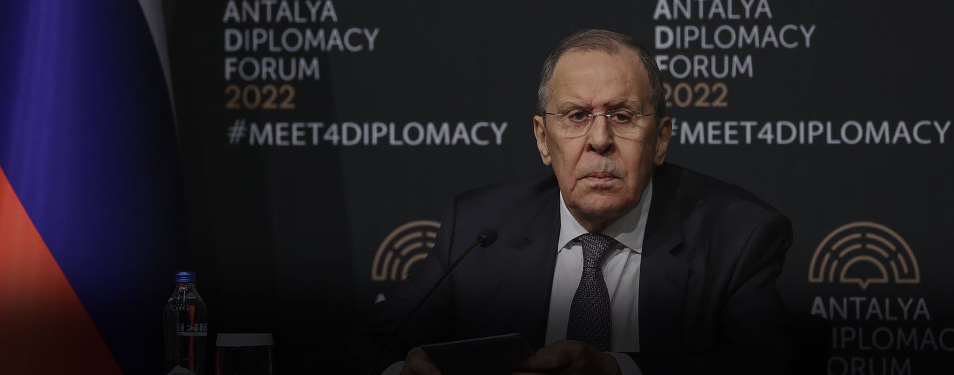 Лавров заявил, что Запад может в любой момент предать кого угодно