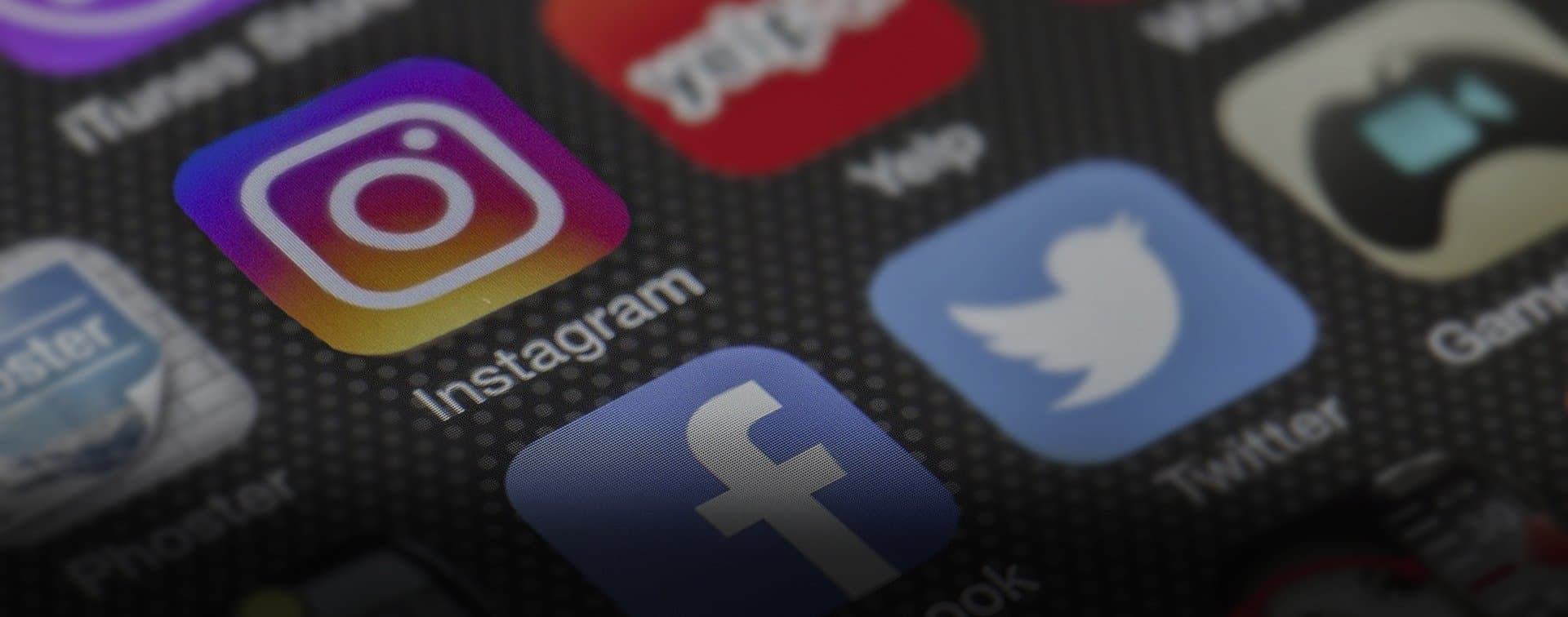 Facebook и Instagram разрешат призывы к насилию в отношении россиян