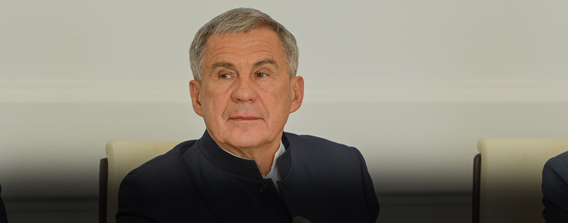 Рустам Минниханов поздравил татарстанцев с праздником Ураза-байрам