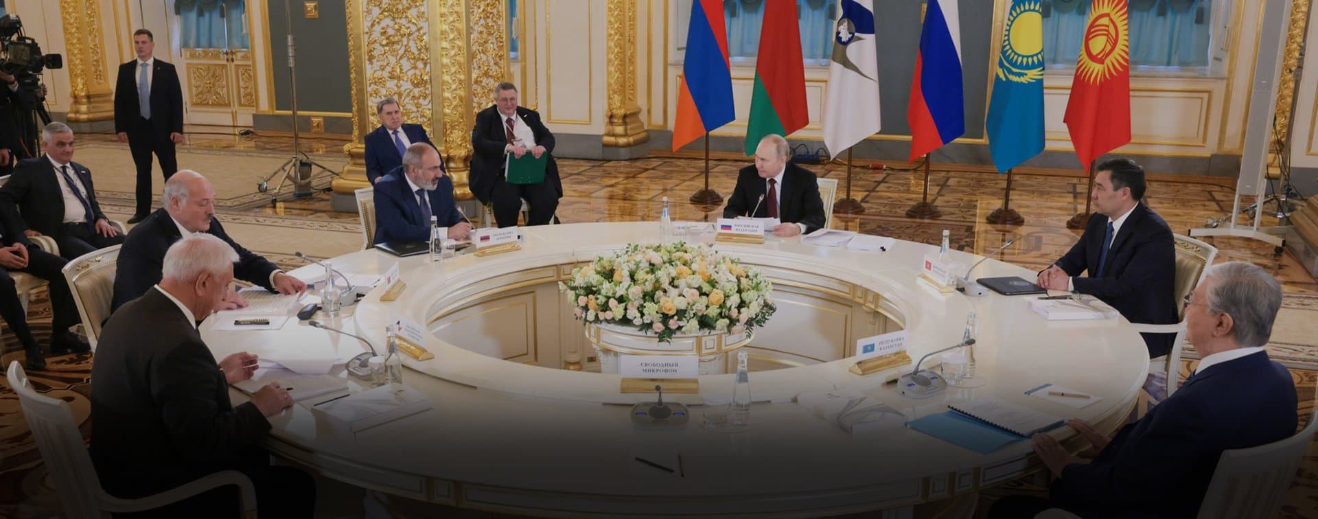Путин заявил, что сотрудничество в ЕАЭС продвигается успешно