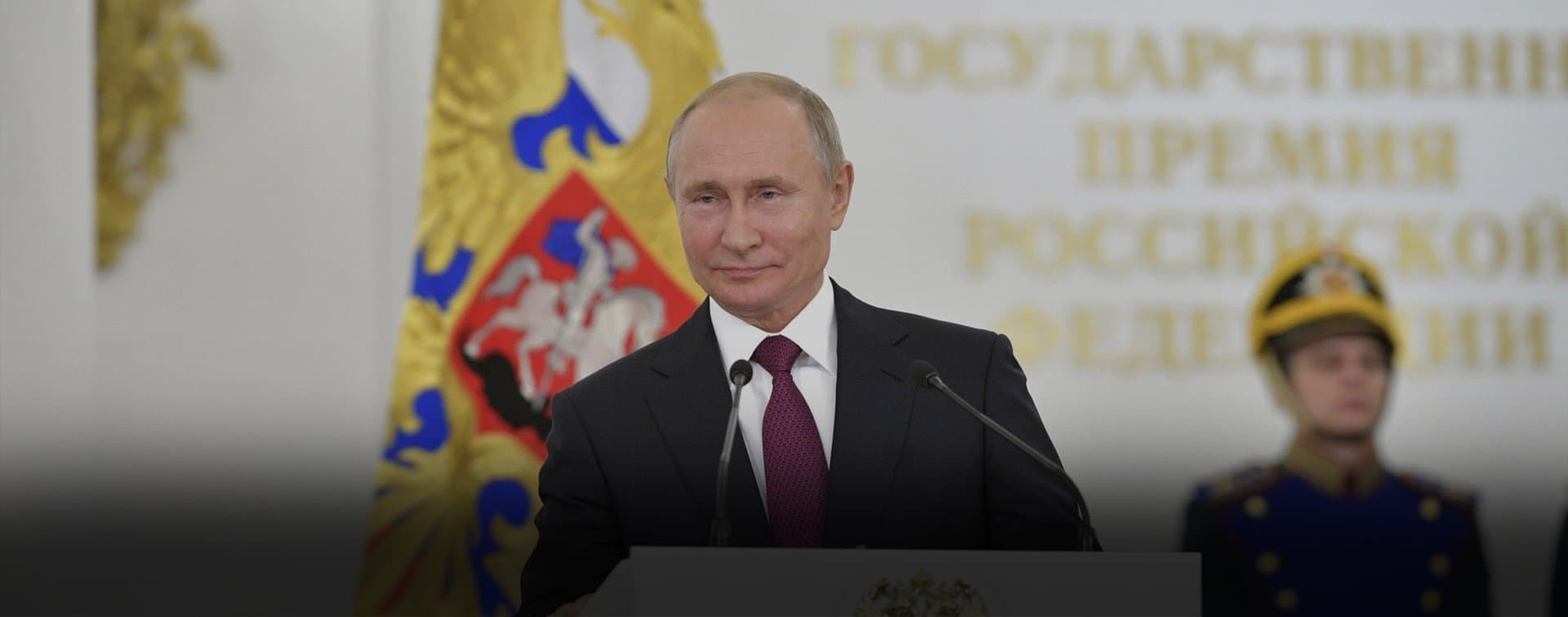 Владимир Путин поздравил российских мусульман с открытием крупнейшей в Европе мечети