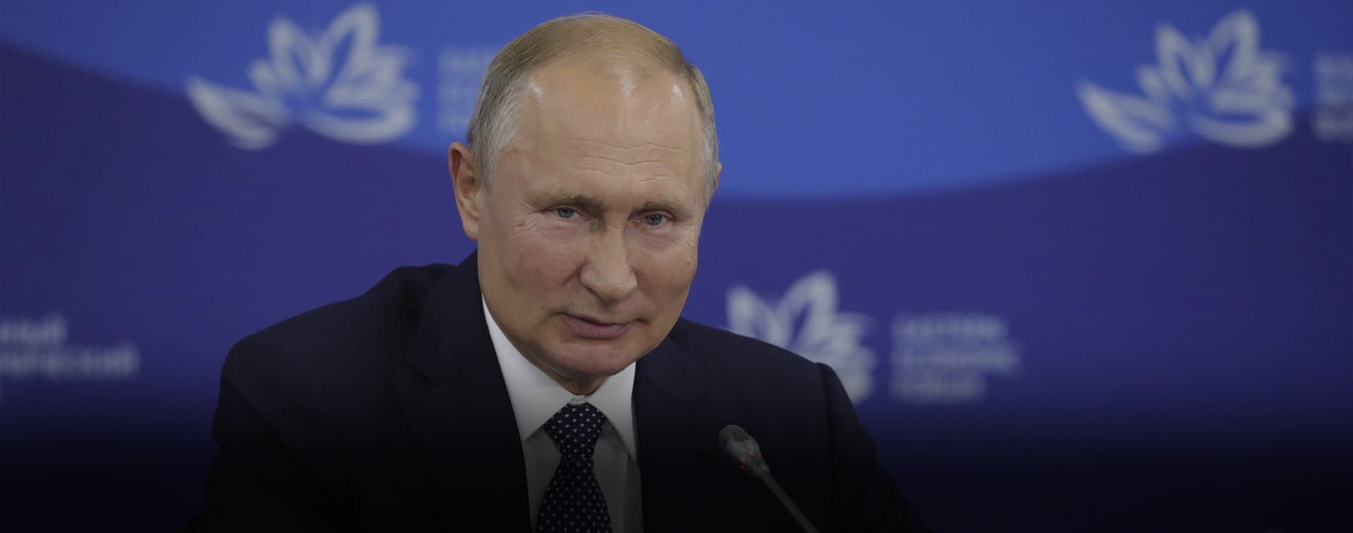 Владимир Путин назвал общие ценности всех религий залогом устойчивости России