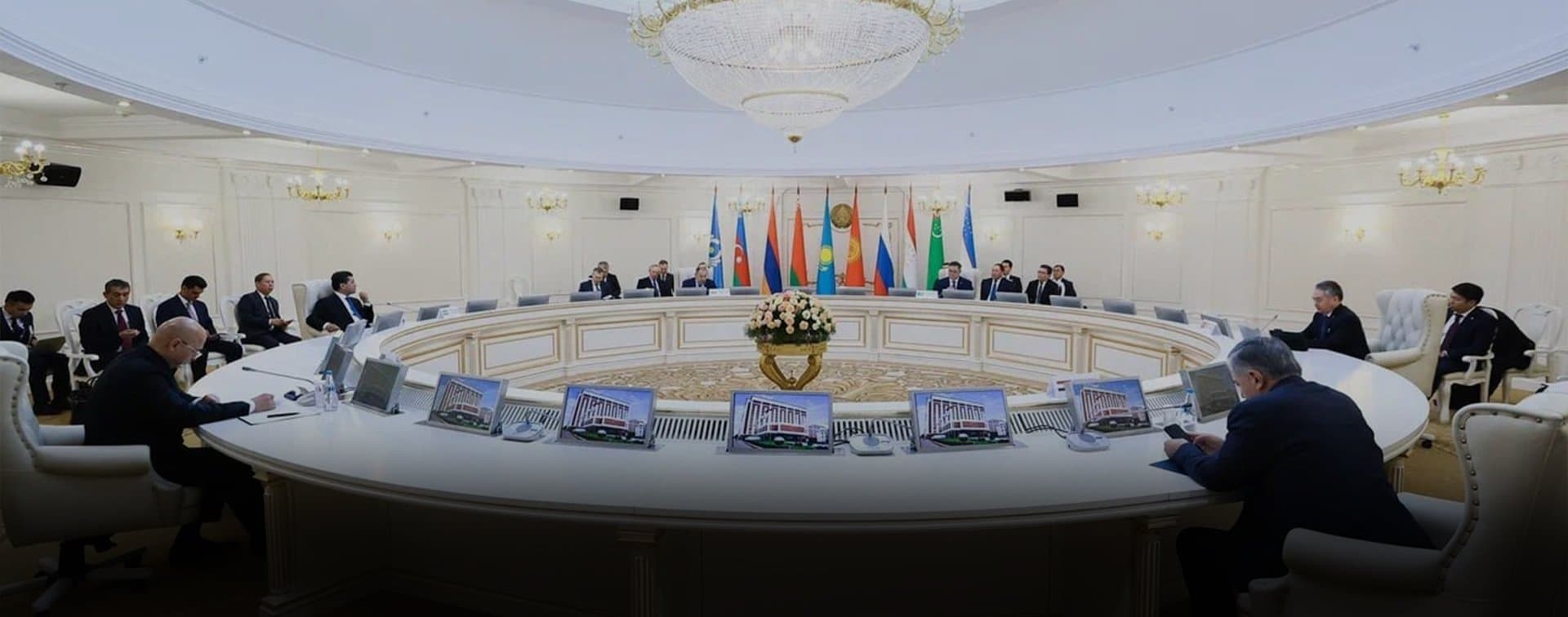 Лавров в Минске принял участие во встрече глав МИД РФ и стран Центральной Азии