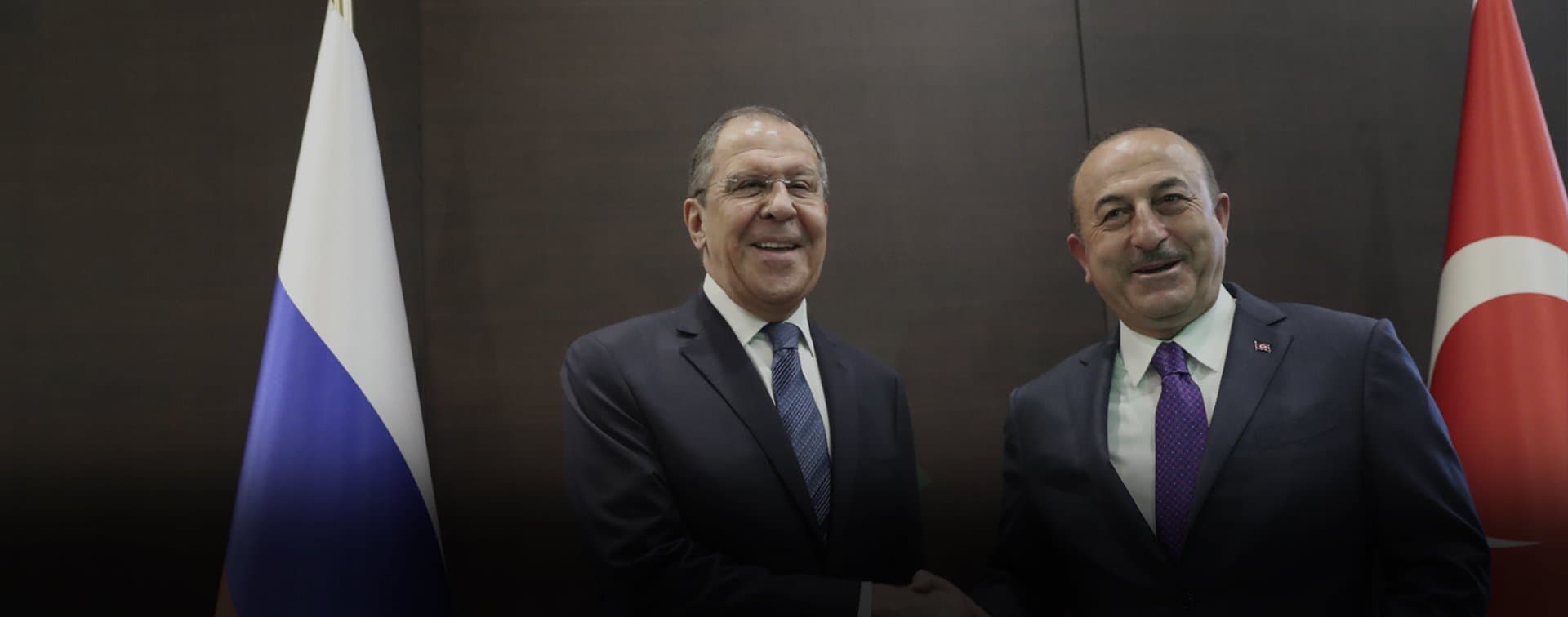 Главы МИД России и Турции провели телефонные переговоры