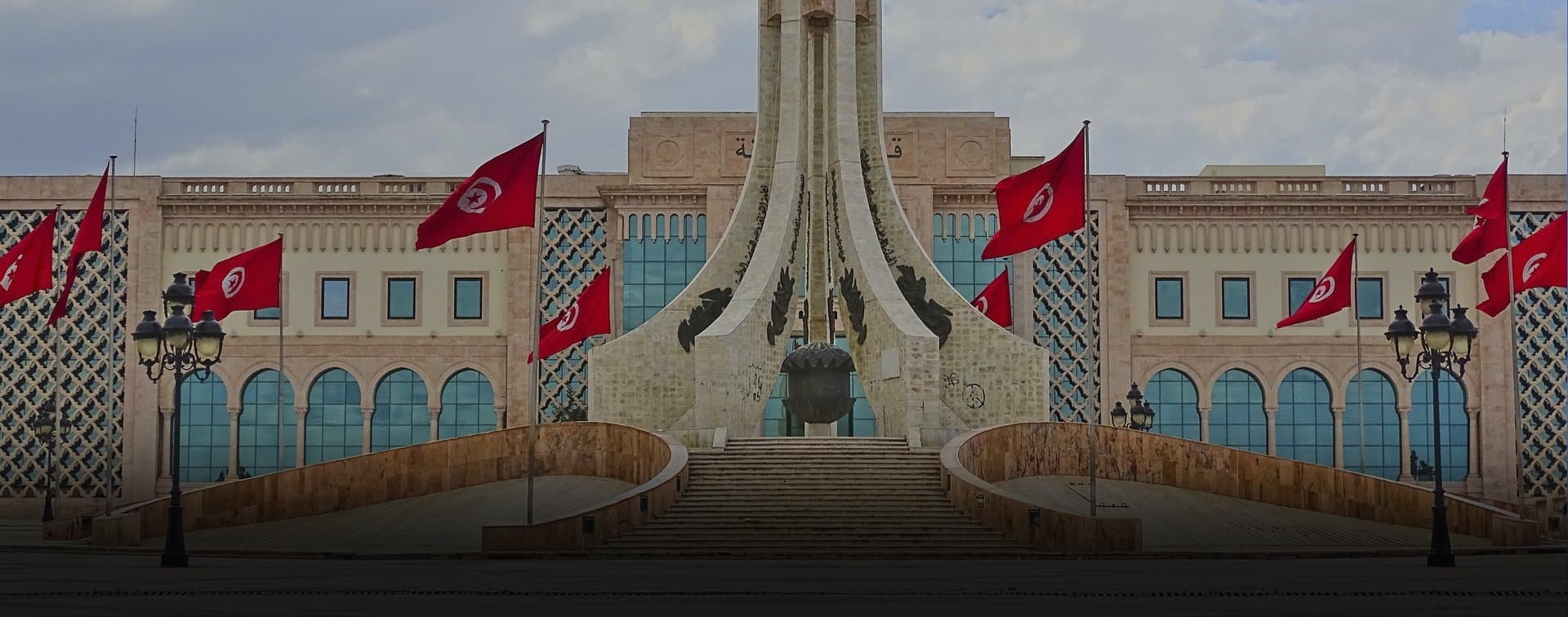 В Тунисе чтут подвиг советских саперов, разминировавших границу с Алжиром
