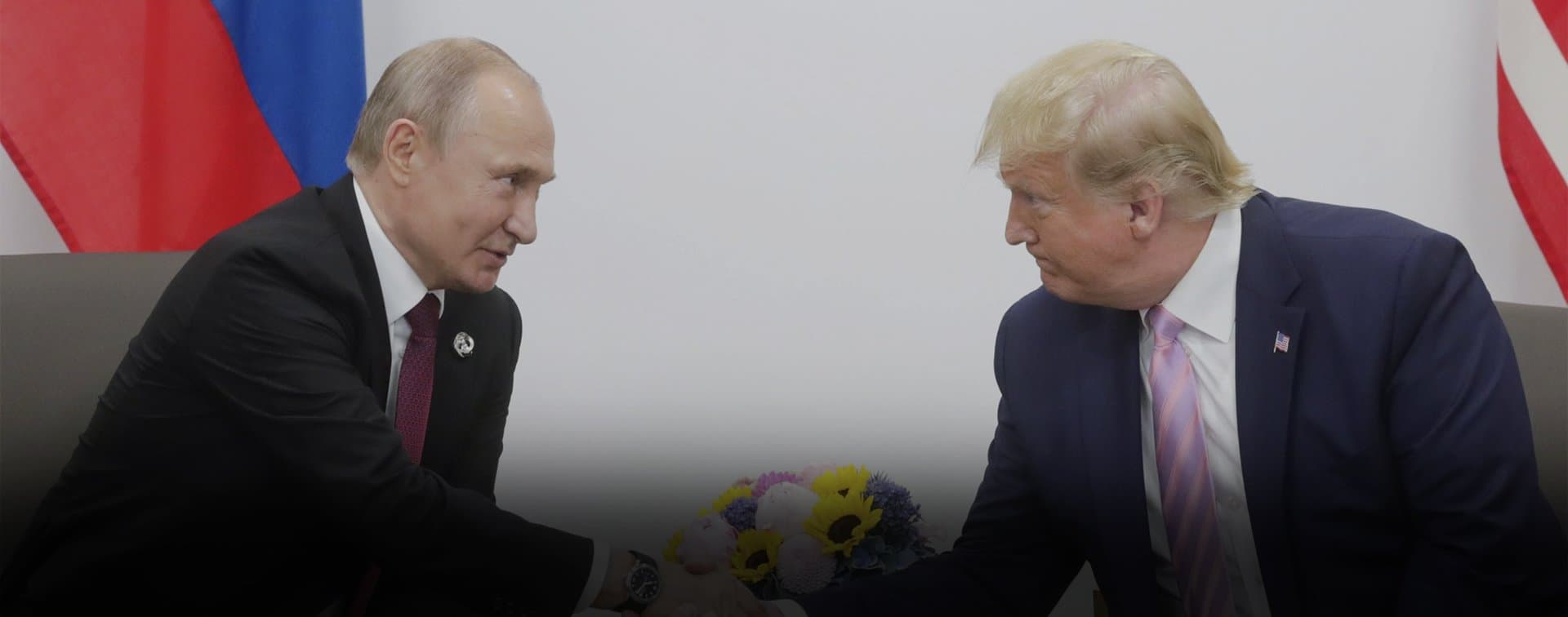 Путин, как ожидается, поговорит по телефону с Трампом