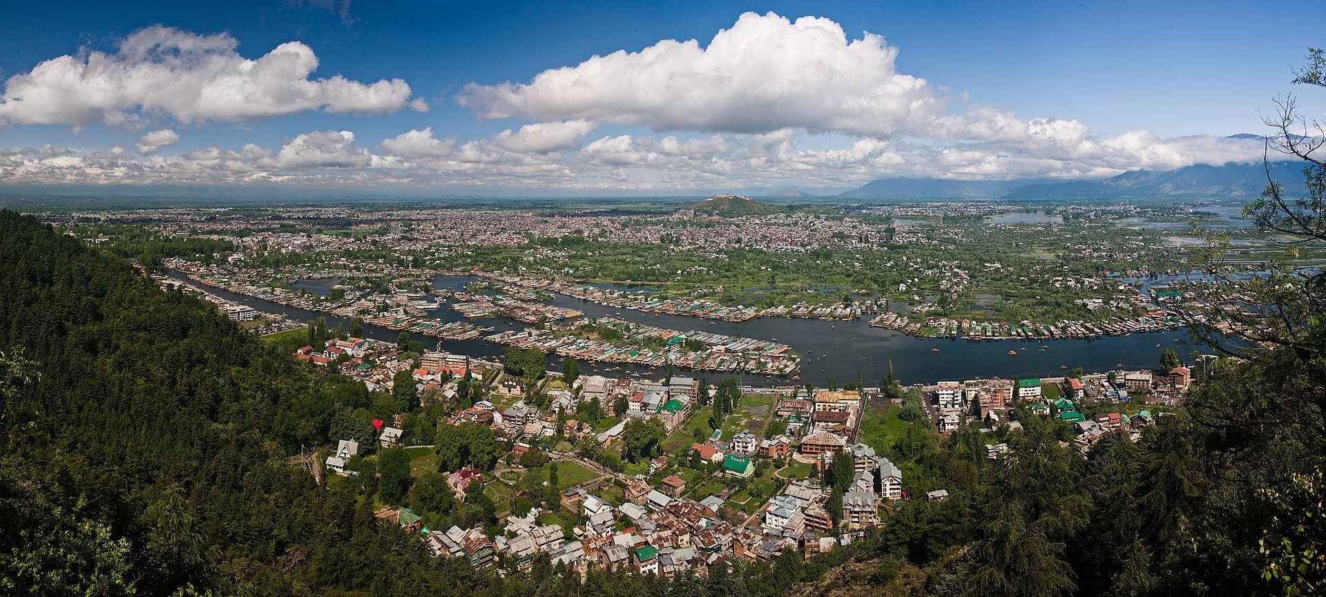 Хроники Кашмира