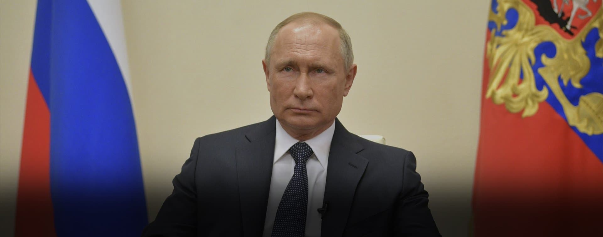 Владимир Путин продлил нерабочую неделю до конца апреля