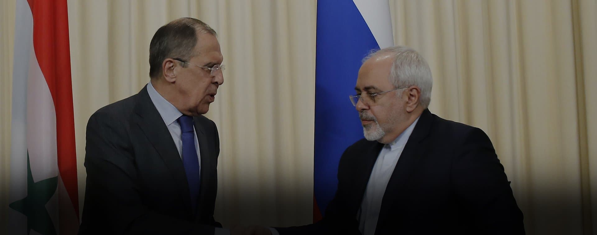 Главы МИД России и Ирана обсудили борьбу с коронавирусом