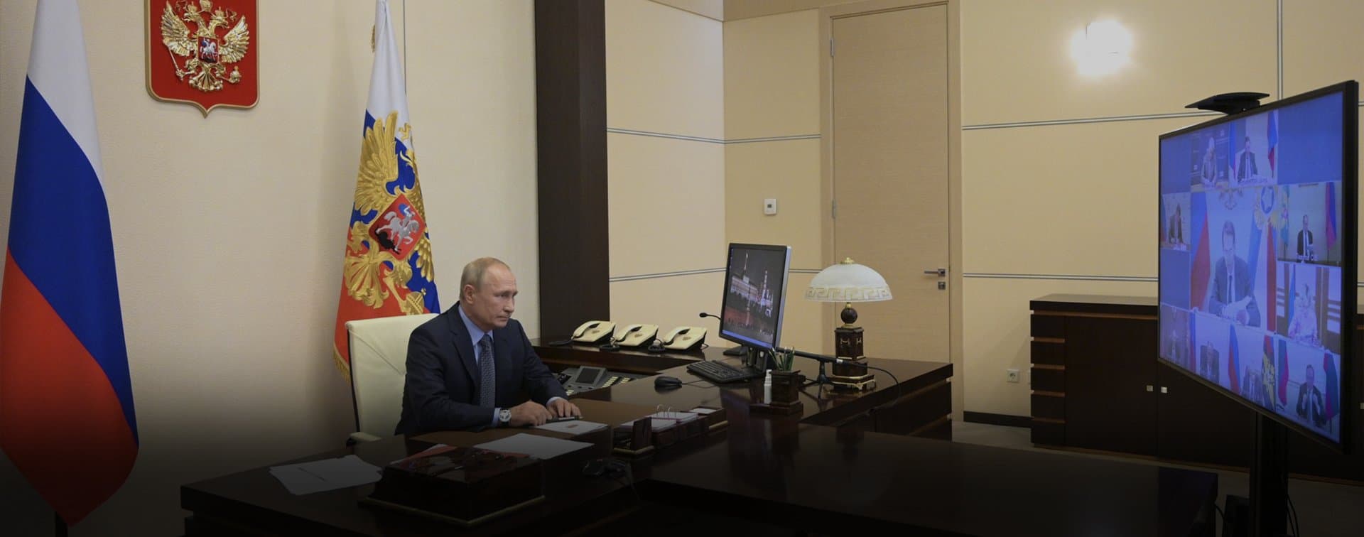 Путин обсудил с Совбезом ситуацию на армяно-азербайджанской границе