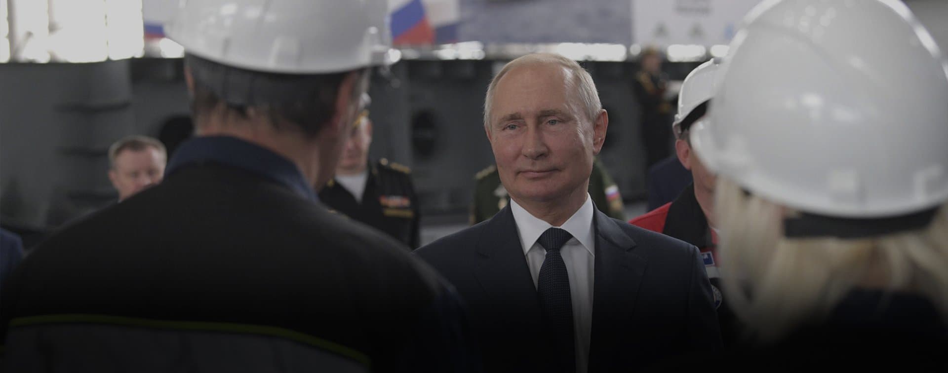 Путин призвал продолжать строить современные корабли для ВМФ